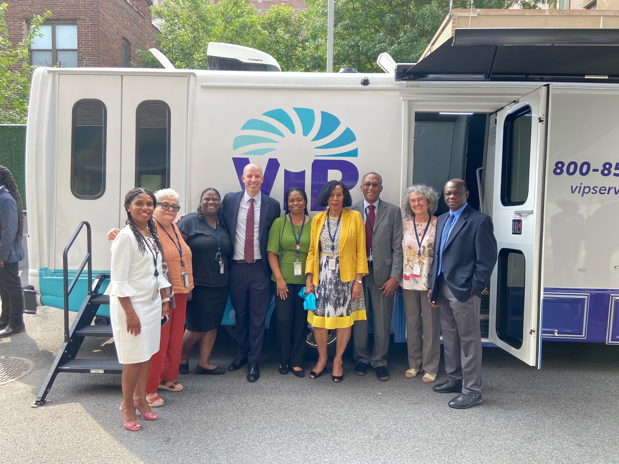 Mobile Medication Unit addressing overdoses and offering overdose prevention services in NYC.